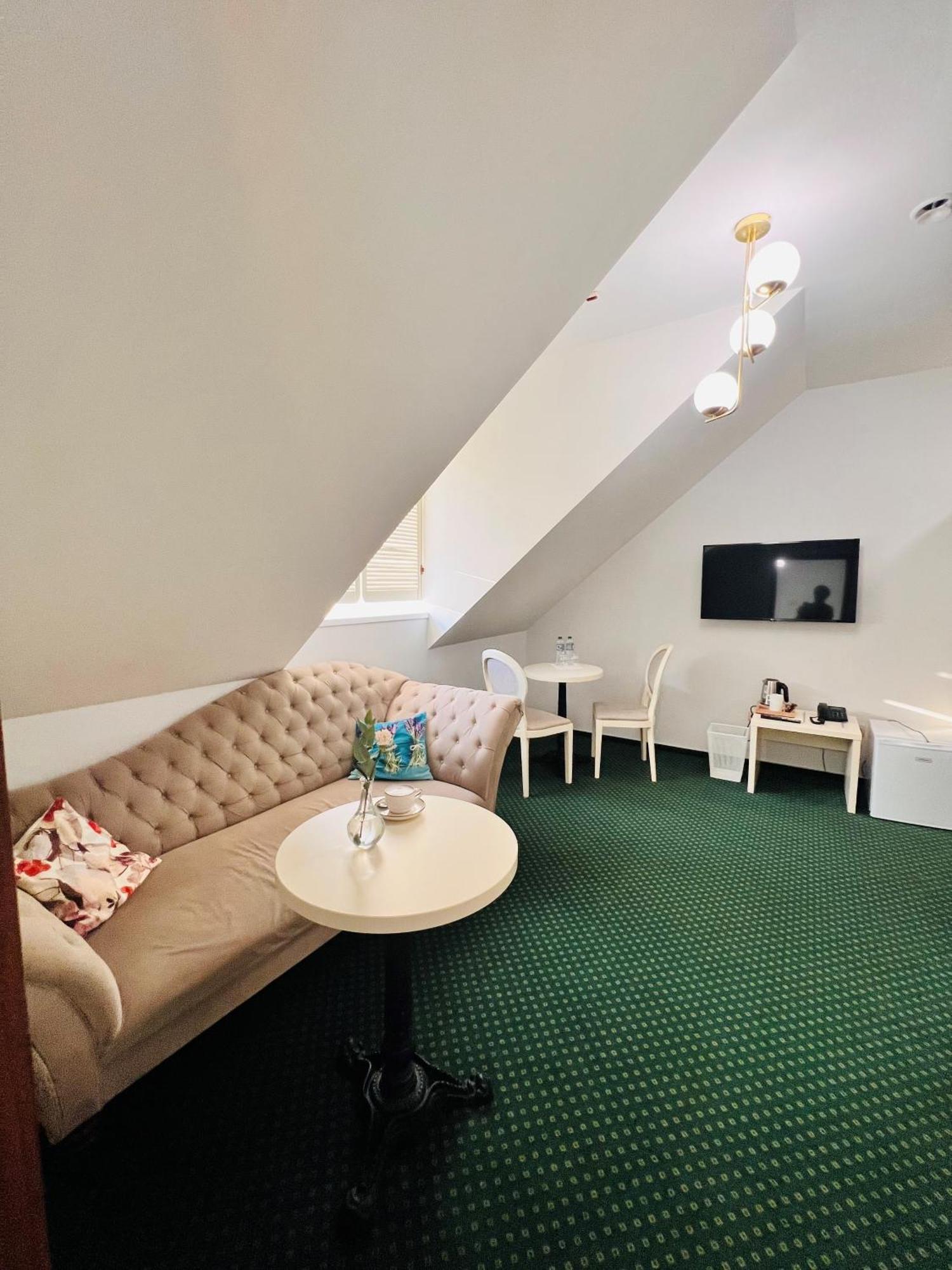 Hotel Magiczny Zakatek Raszowa Экстерьер фото